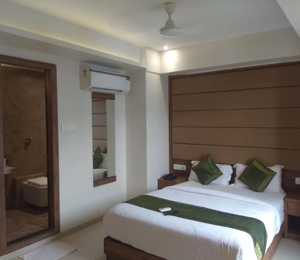 Hotel West Blue Mumbai Luaran gambar