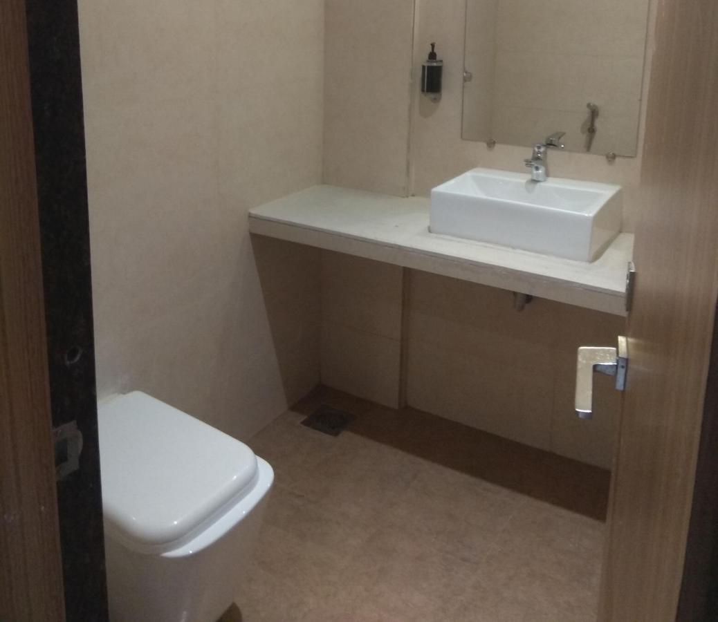 Hotel West Blue Mumbai Luaran gambar
