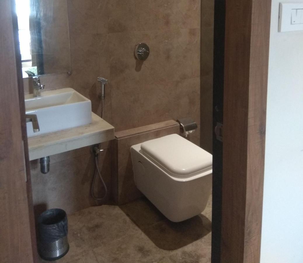 Hotel West Blue Mumbai Luaran gambar