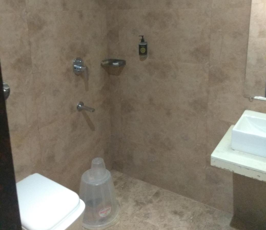 Hotel West Blue Mumbai Luaran gambar