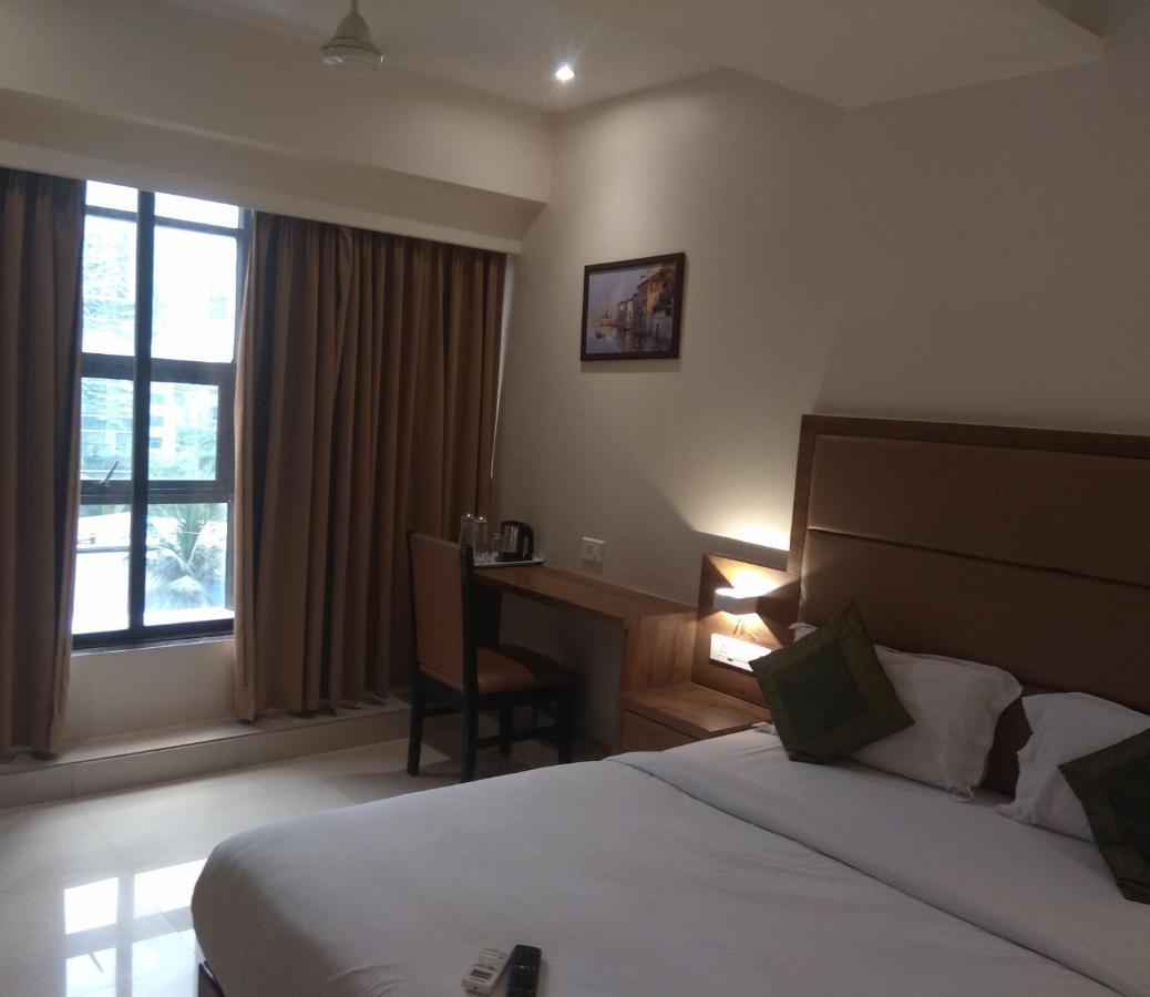 Hotel West Blue Mumbai Luaran gambar