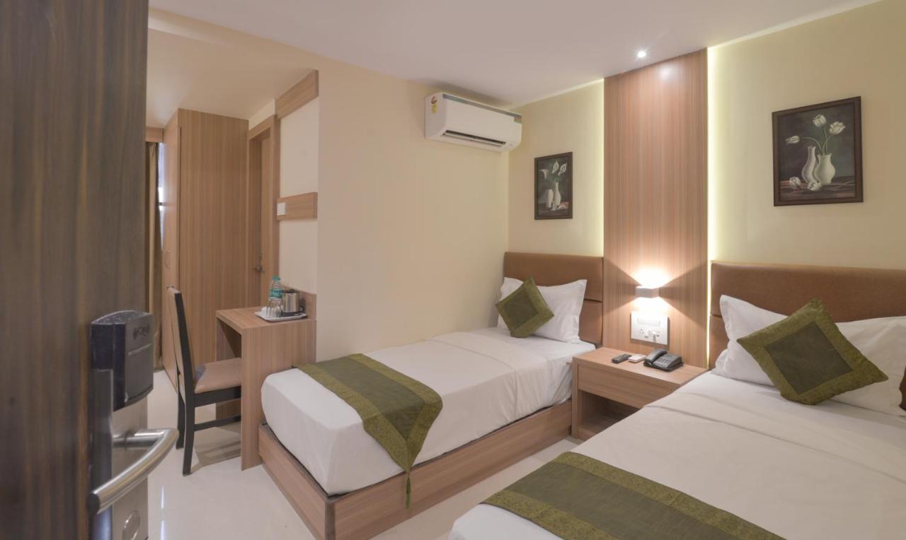 Hotel West Blue Mumbai Luaran gambar